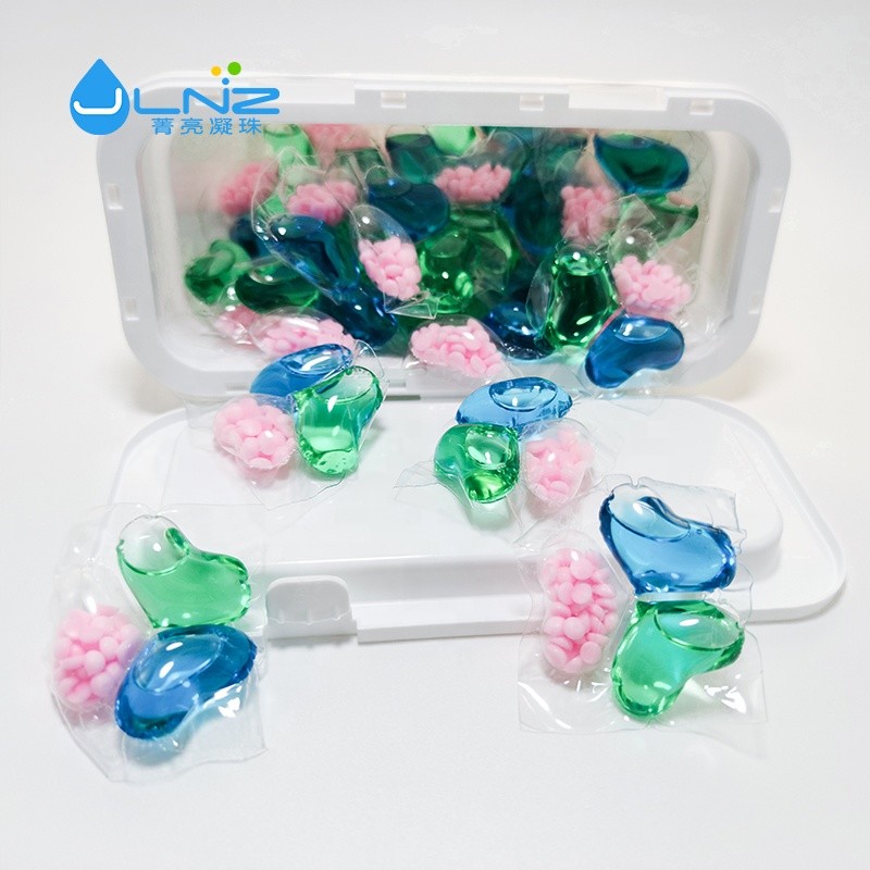 wholesale packaging 3 in 1 Portable Laundry Gel Capsules Laundry soap making machine Portable detergent soap powder