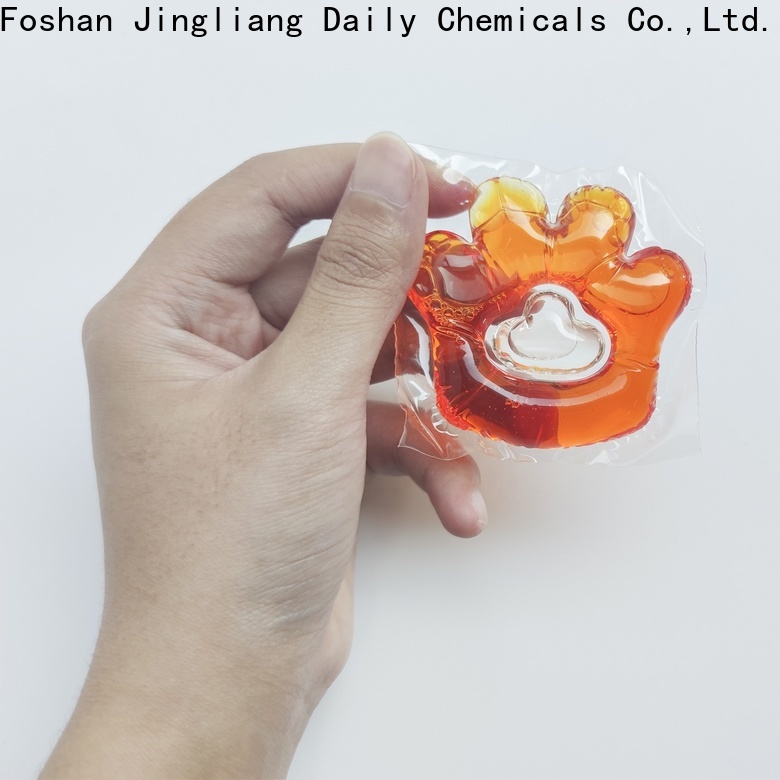 Preferential bod pod body wash exporter for bath